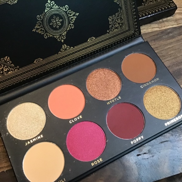 Ace beaute grandiose pallet, BNIB, eyeshadow pallet - Picture 6 of 7